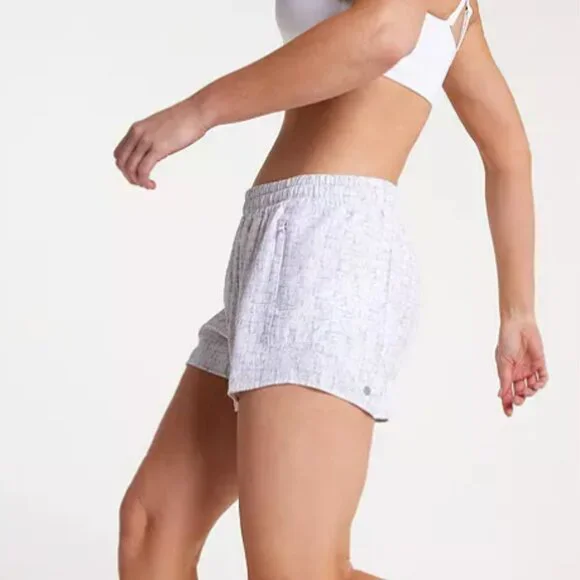 CALIA Women's Mid Rise Infinity Run Short - Picture 4 of 13